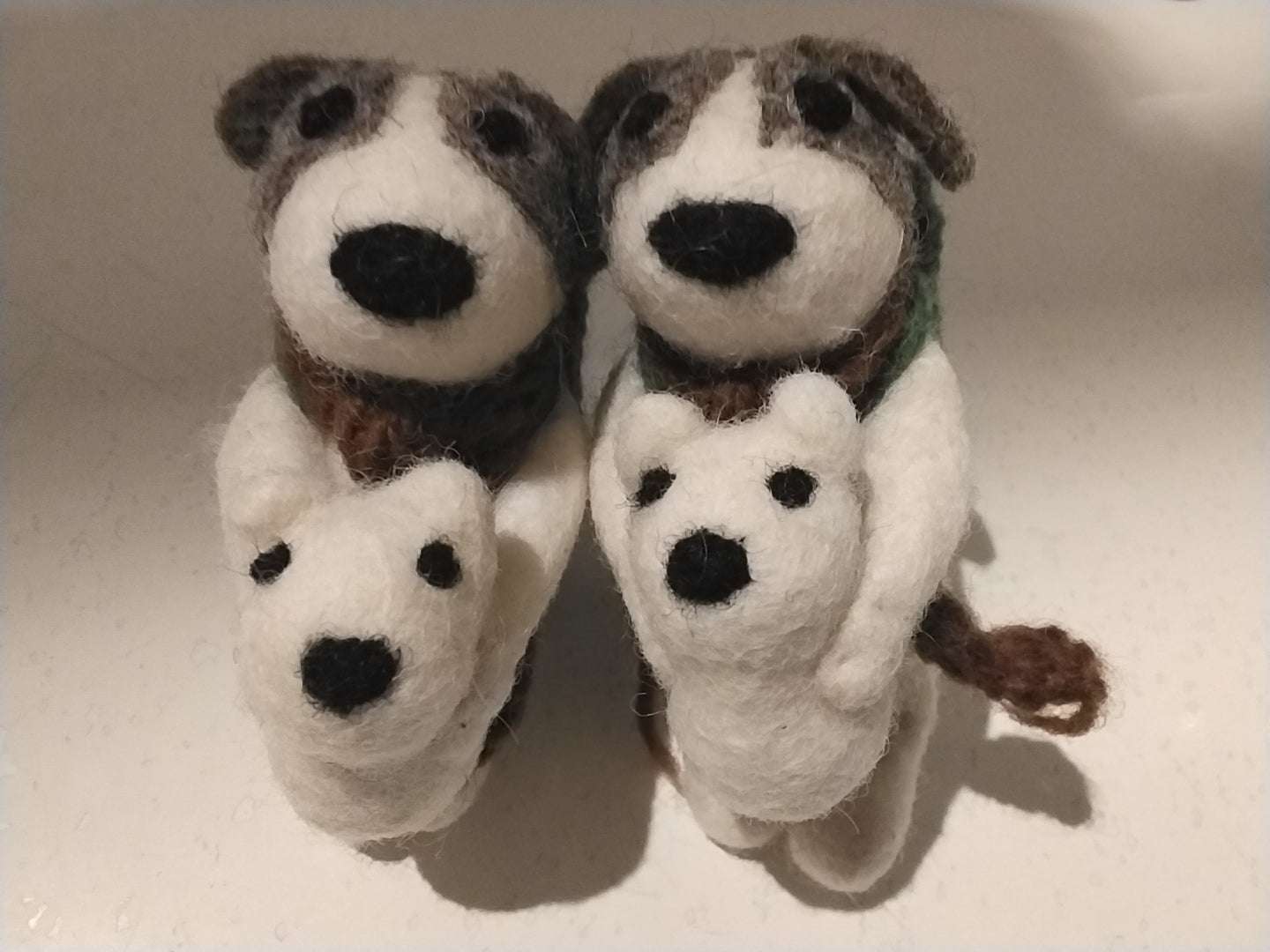 Pekko hondje wol