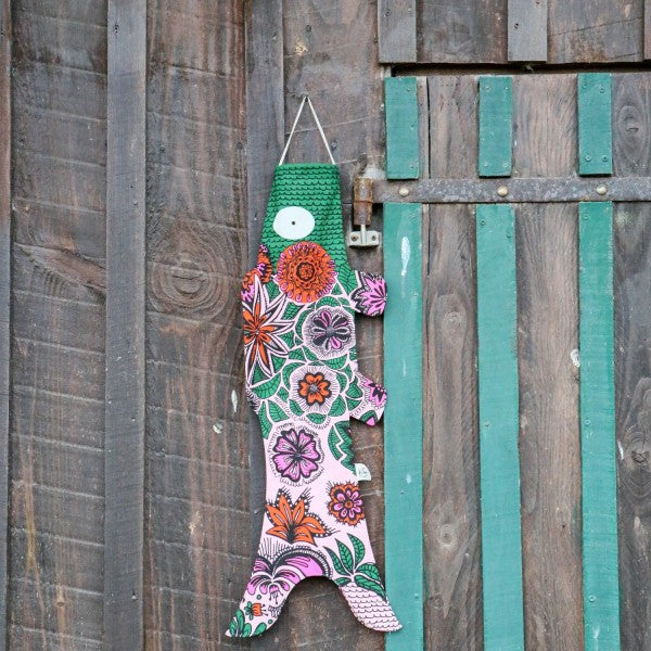 Madame Mo vlieger Pink Blossom koinobori (S)