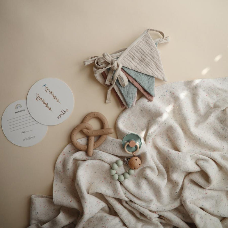Mushie vlaggenlijn organic Baby Garland 236 cm